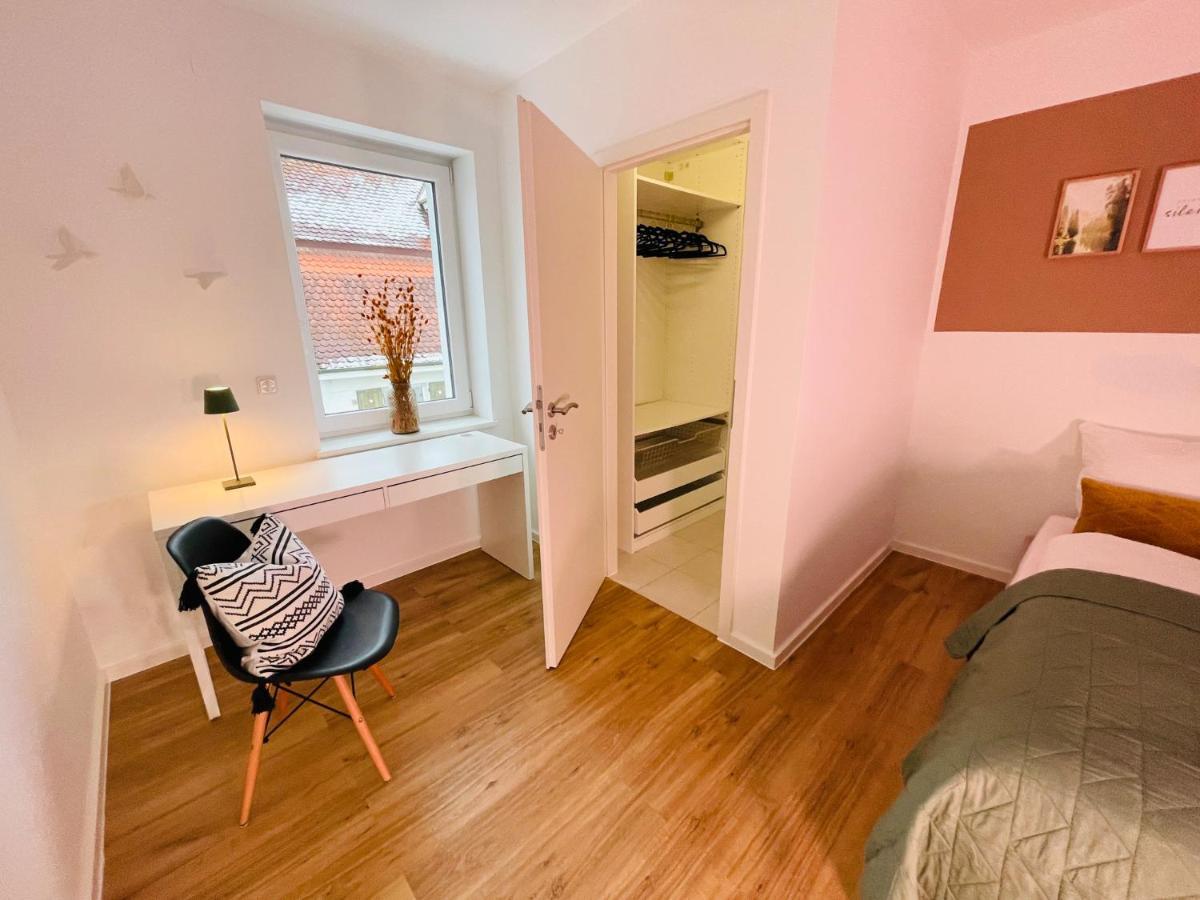 Stay: zentrales Schwarzwald Apartment für 1-2 mit Küche und Freisitz Nagold Exterior foto